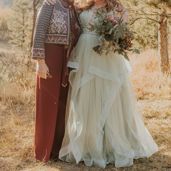 Jumpsuit size 12 Merlot Floor length. 2 Pieces with scarf. Semi-formal - Picture 4 of 9